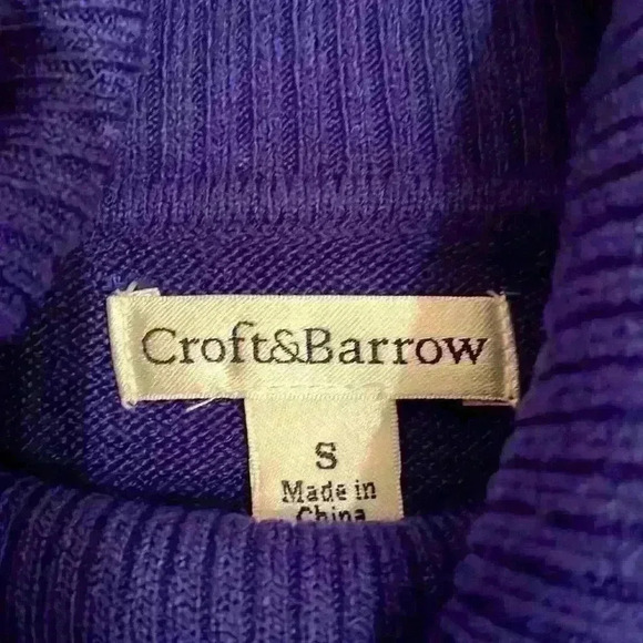 Croft & Barrow royal blue knit Sweater Size Small - Picture 4 of 4
